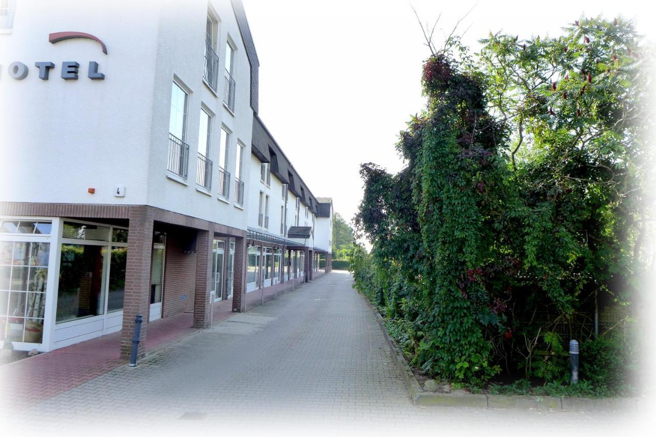 Hotel Lindenberger Hof Ahrensfelde Exteriér fotografie